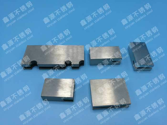 ����ֲ�����ͷ